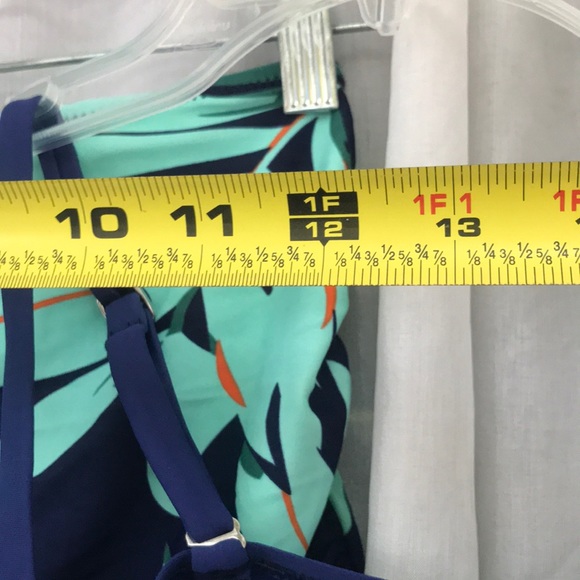 Unique classic bikini - Picture 7 of 12